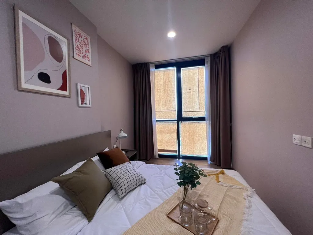 Photo 4 of listing DA-2422437: 1-bedroom condo (35 sq.m.) at Oka Haus Sukhumvit 36