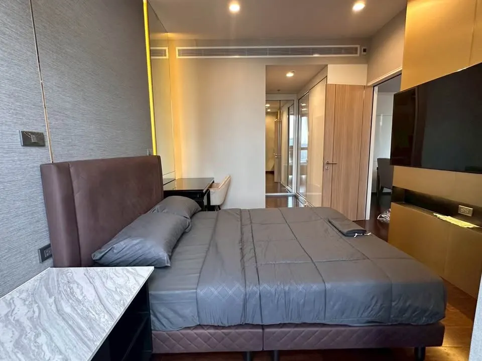 Photo 3 of listing DA-2446882: 1-bedroom condo (46 sq.m.) at Anil Sathorn 12