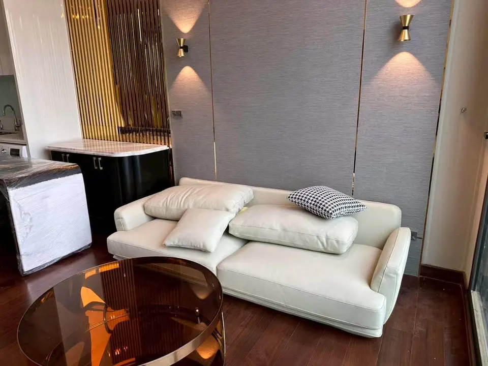 Photo 9 of listing DA-2446882: 1-bedroom condo (46 sq.m.) at Anil Sathorn 12