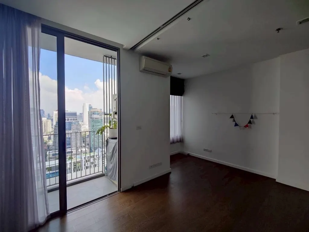 Photo 2 of listing DA-2455698: 1-bedroom condo (38.44 sq.m.) at Nara 9 by Eastern Star