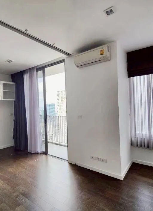 Photo 1 of listing DA-2455698: 1-bedroom condo (38.44 sq.m.) at Nara 9 by Eastern Star