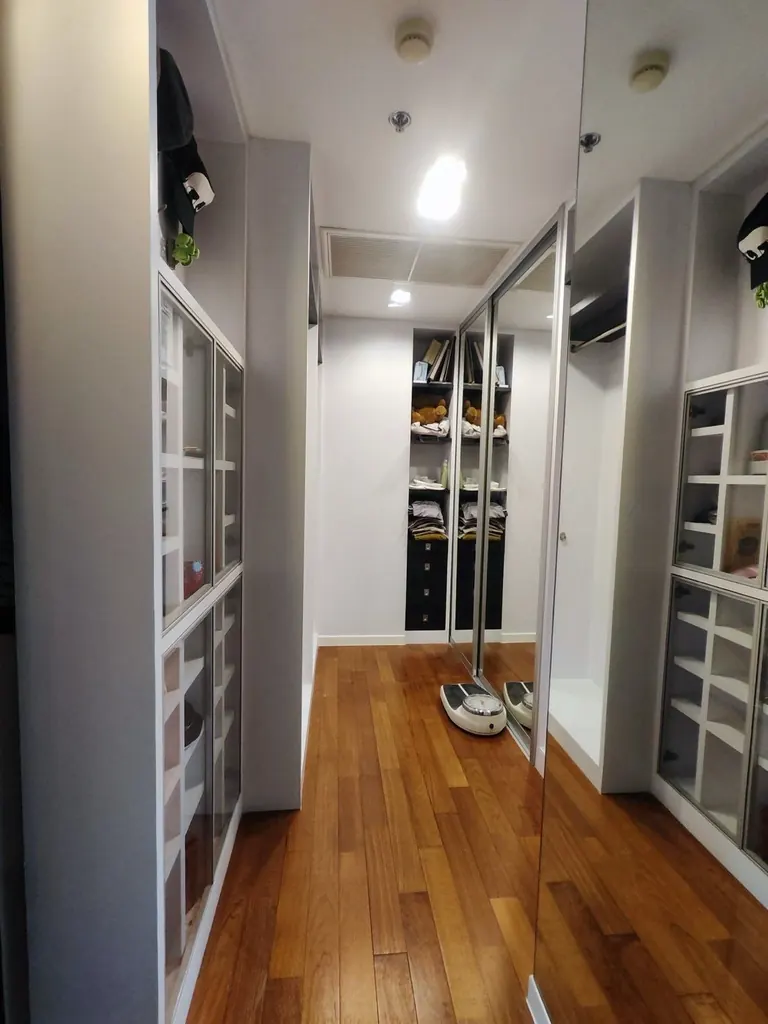 Photo 5 of listing DA-2490732: 2-bedroom condo (138.52 sq.m.) at Amanta Lumpini