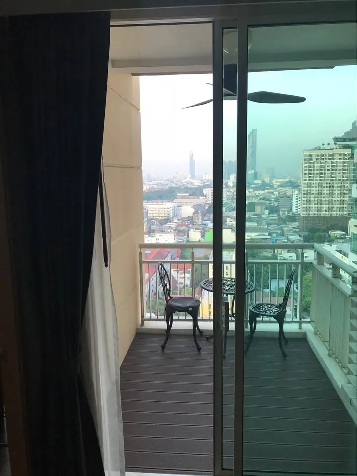 Photo 8 of listing DA-2497013: 2-bedroom condo (99 sq.m.) at The Empire Place