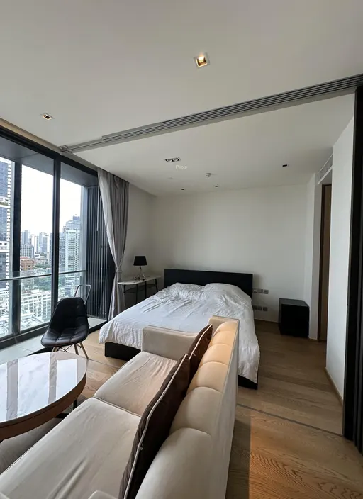 Photo 1 of listing DA-2514571: 1-bedroom condo (43 sq.m.) at Beatniq Sukhumvit 32