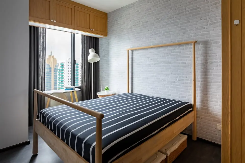 Спальня кондоминиума с 1 спальней (33 кв.м.) в The Edge Sukhumvit 23