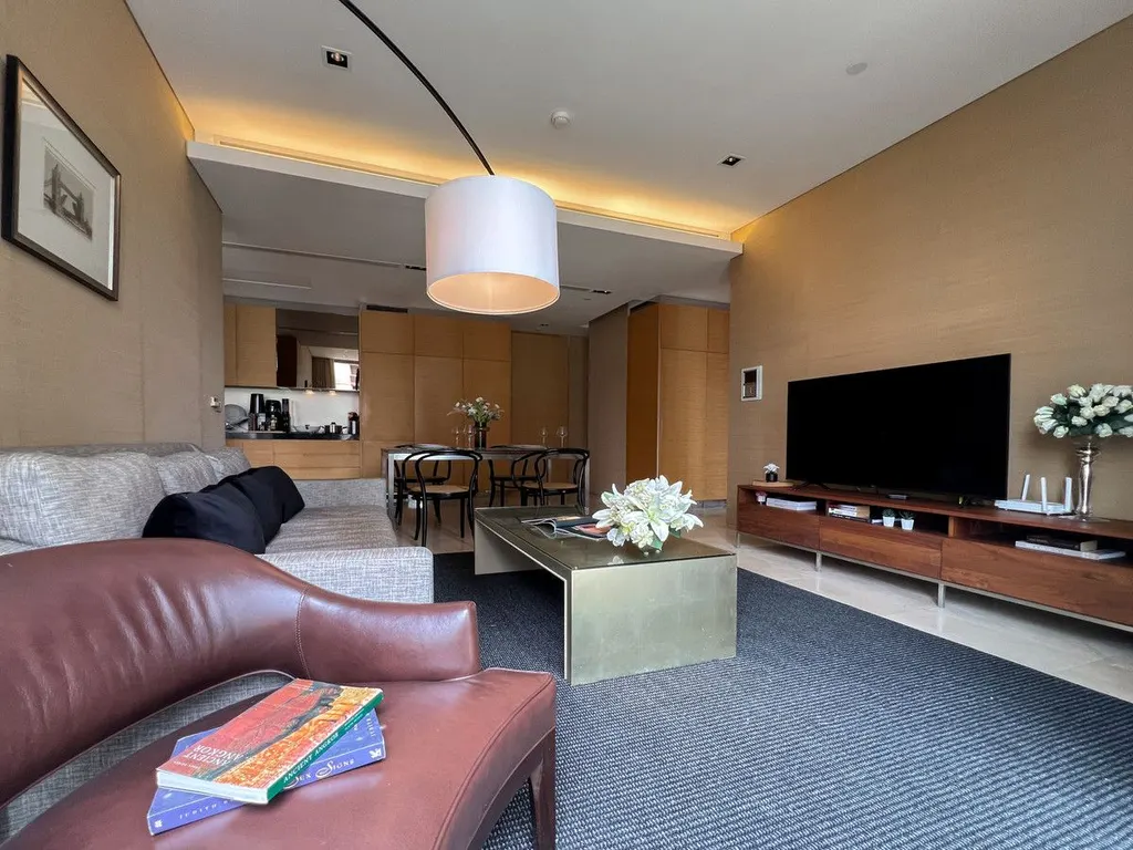 ภาพที่ 1 จากประกาศ DA-2543446 คอนโด 2 ห้องนอน 96 ตร.ม. ศาลาแดง เรสซิเด้นซ์ คอนโดมิเนียม