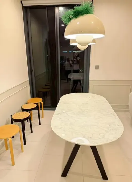 Photo 1 of listing DA-2615108: 1-bedroom condo (50 sq.m.) at Oka Haus Sukhumvit 36