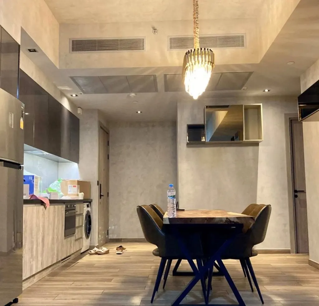 Photo 3 of listing DA-2715780: 2-bedroom condo (87 sq.m.) at The Lofts Asoke