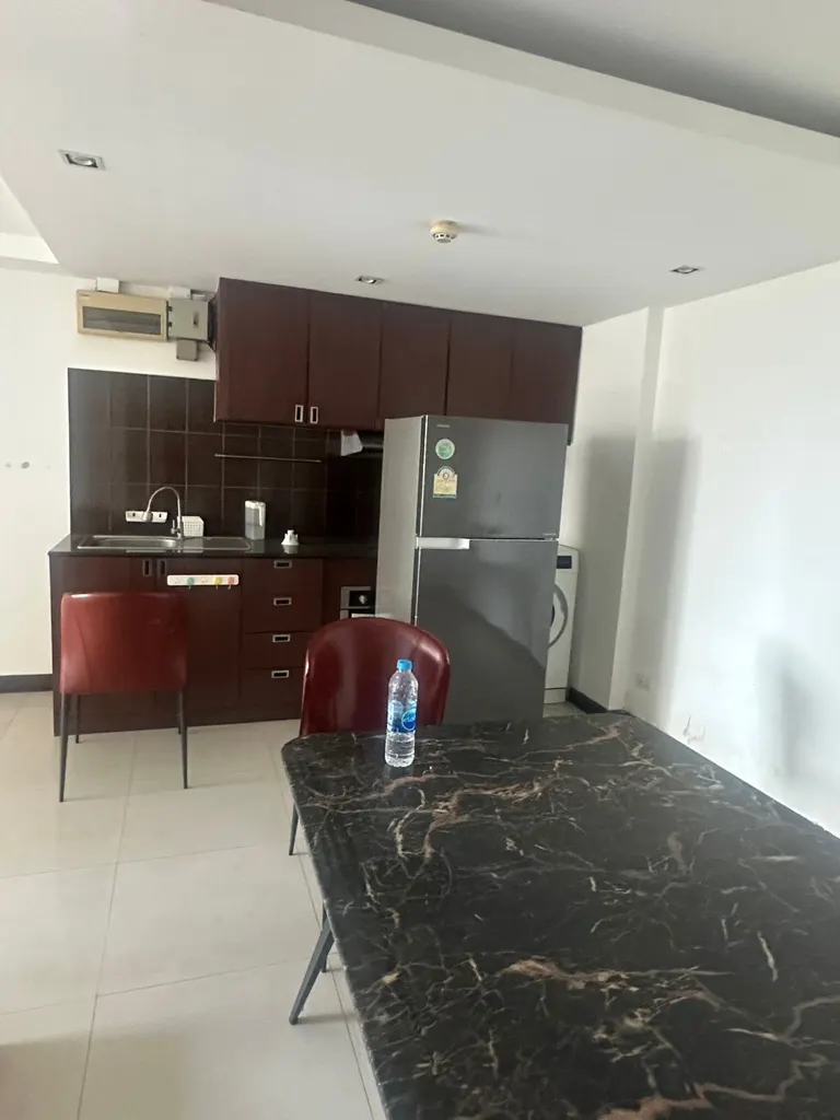 Photo 2 of listing DA-2718963: 3-bedroom condo (116 sq.m.) at Le Nice Ekkamai Condominium
