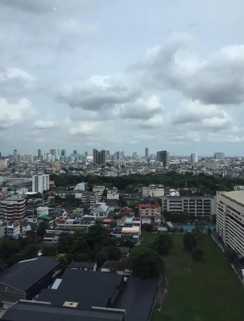 Photo 8 of listing DA-2772338: 1-bedroom condo (45 sq.m.) at The Diplomat Sathorn