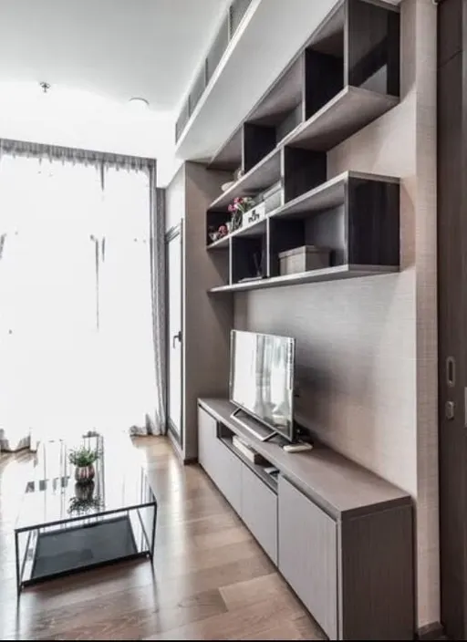 Photo 1 of listing DA-2772338: 1-bedroom condo (45 sq.m.) at The Diplomat Sathorn