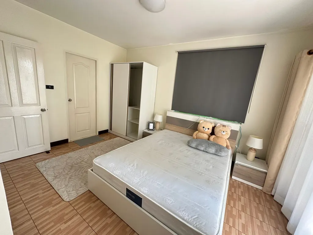 Chambre du condo de 1 chambre(s) (60 m²) à Greenpoint Prachachuen Condominium