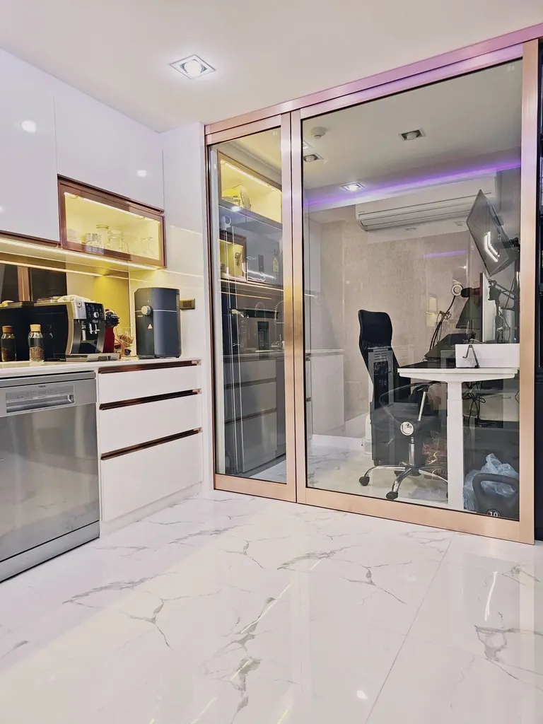 Photo 4 of listing DA-2809988: 1-bedroom condo (51 sq.m.) at Klass Silom