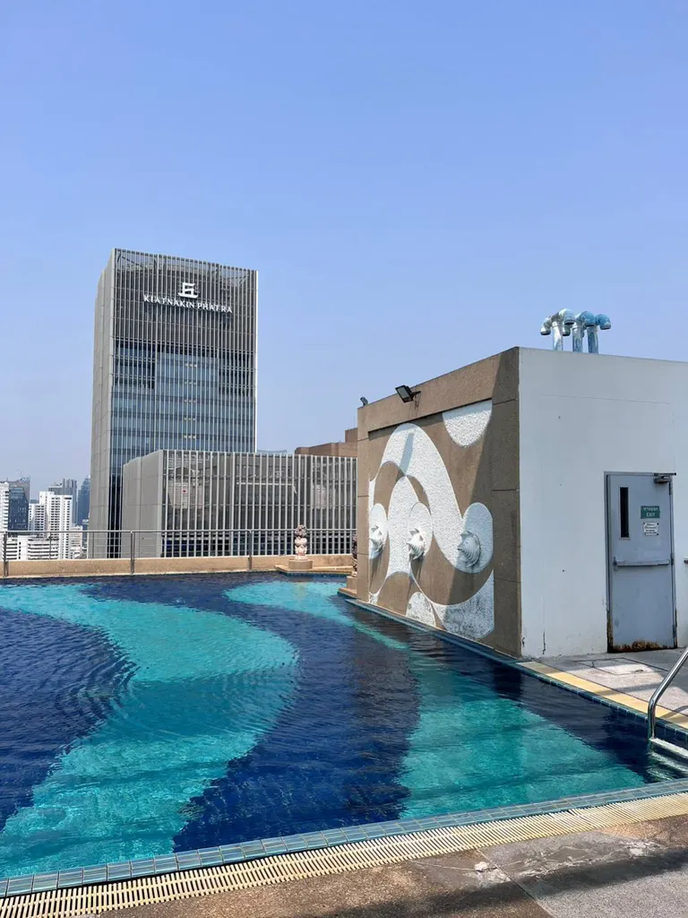 Photo 2 of listing DA-2823440: 3-bedroom condo (117 sq.m.) at Supalai Premier Place Asok