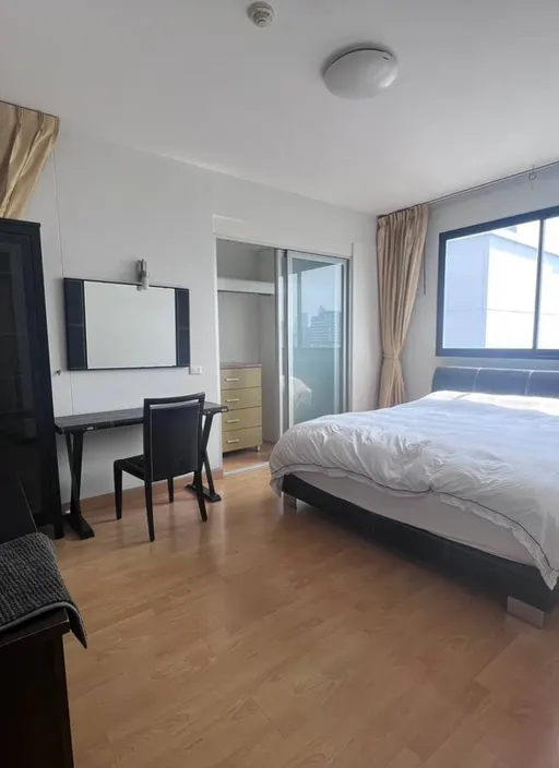 Photo 1 of listing DA-2823440: 3-bedroom condo (117 sq.m.) at Supalai Premier Place Asok