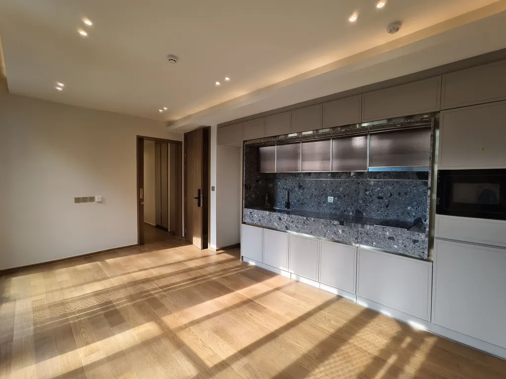 Photo 4 of listing DA-2836882: 1-bedroom condo (45.31 sq.m.) at Via 34