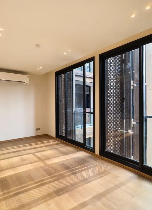 Photo 1 of listing DA-2836882: 1-bedroom condo (45.31 sq.m.) at Via 34