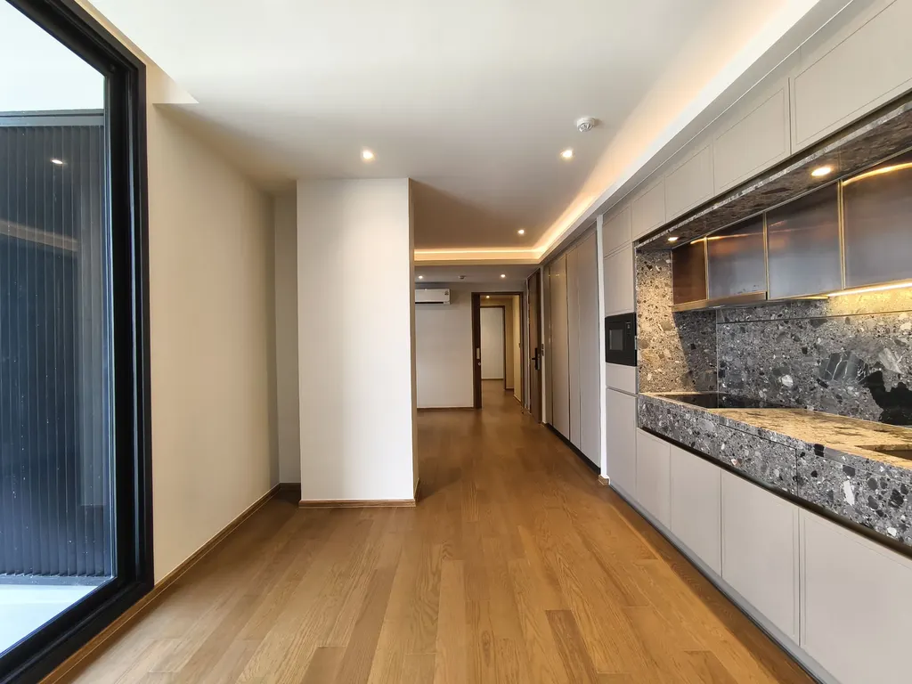 Photo 11 of listing DA-2836883: 2-bedroom condo (87.19 sq.m.) at Via 34
