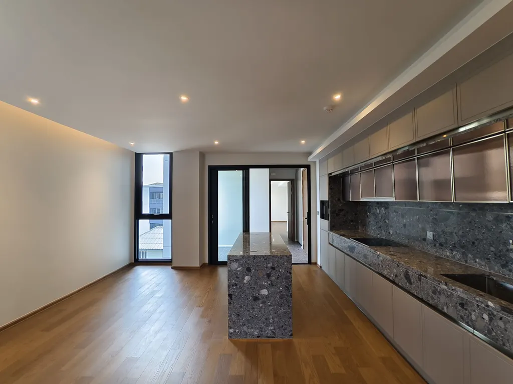 Photo 5 of listing DA-2836884: 2-bedroom condo (103.24 sq.m.) at Via 34