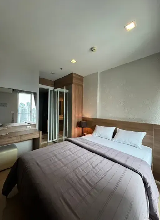 Cover photo of listing DA-2901279: 1-bedroom condo (35.61 sq.m.) at Rhythm Sathorn
