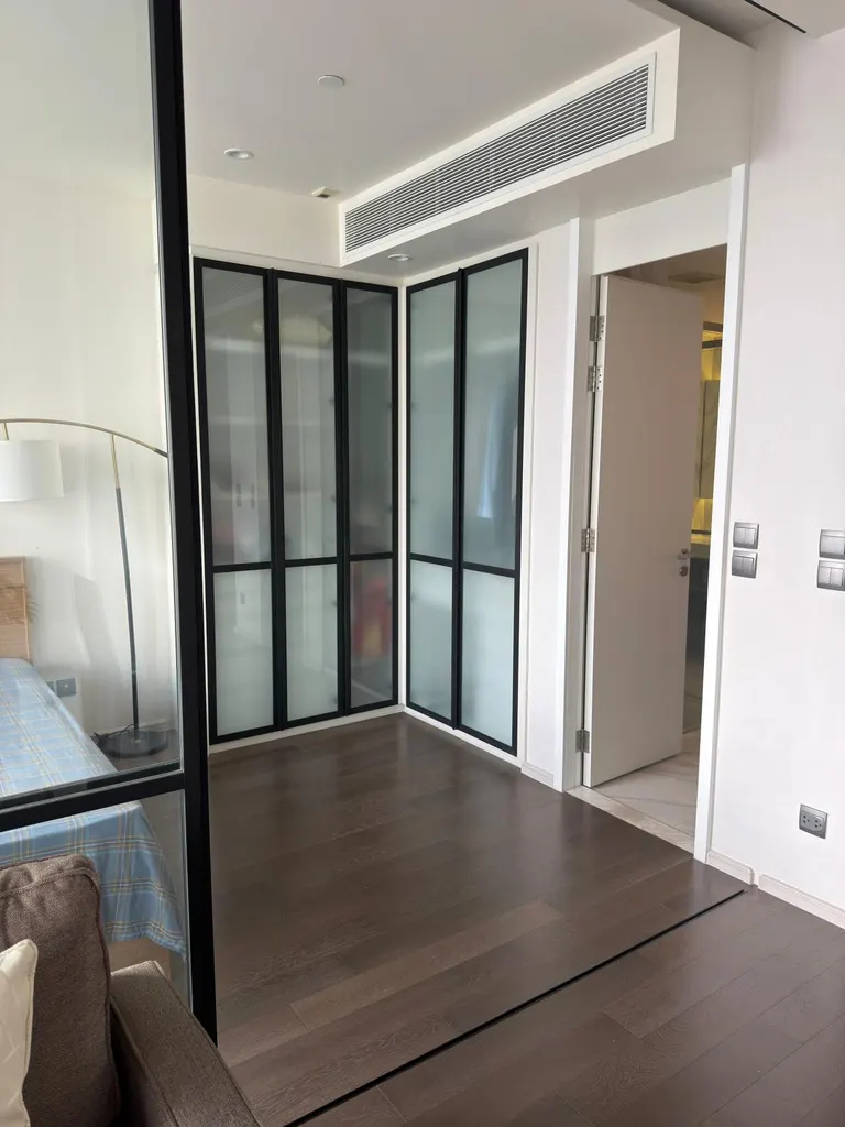 Photo 5 of listing DA-2903083: 1-bedroom condo (43 sq.m.) at Muniq Sukhumvit 23