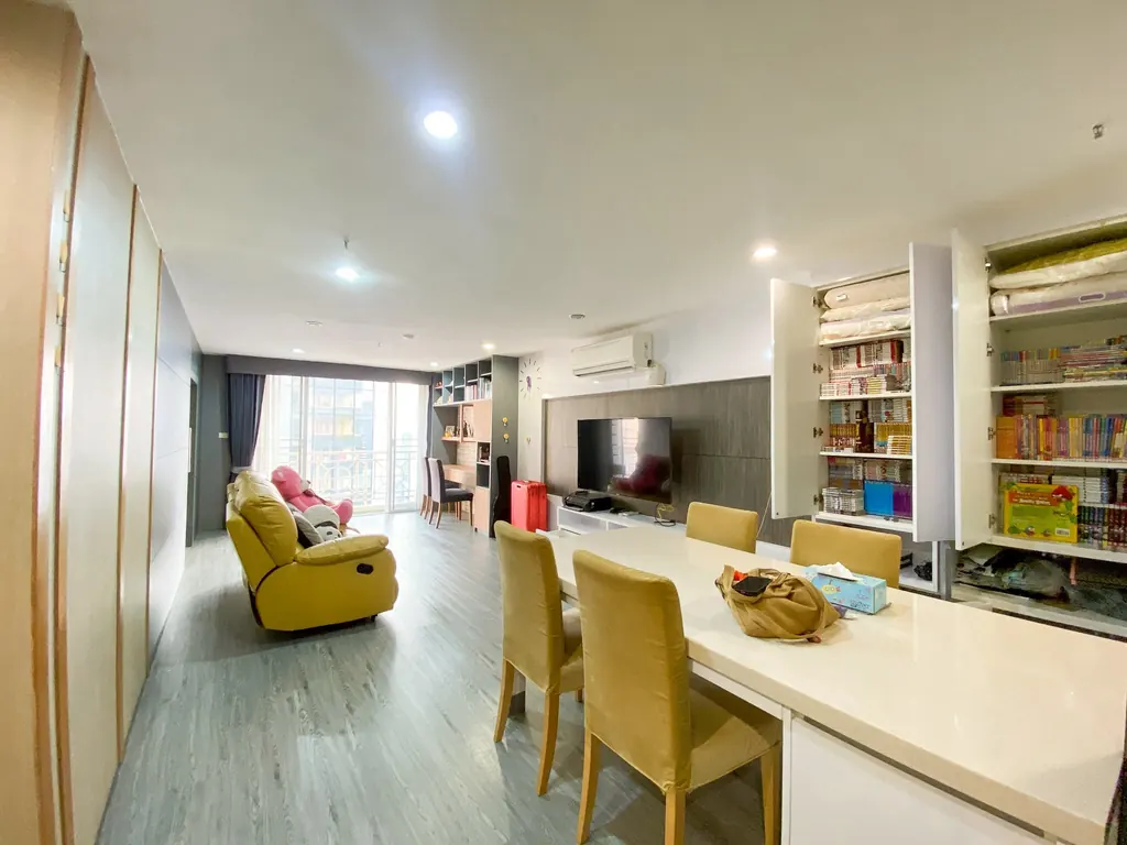 Living room (view 2) of the 2-bedroom condo (80.83 sq.m.) at Asoke Place