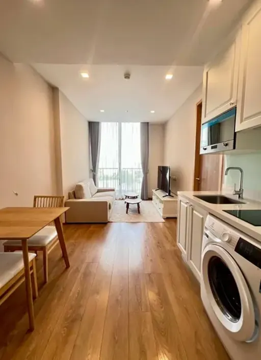 Cover photo of listing DA-2987360: 1-bedroom condo (35 sq.m.) at Noble Be 33