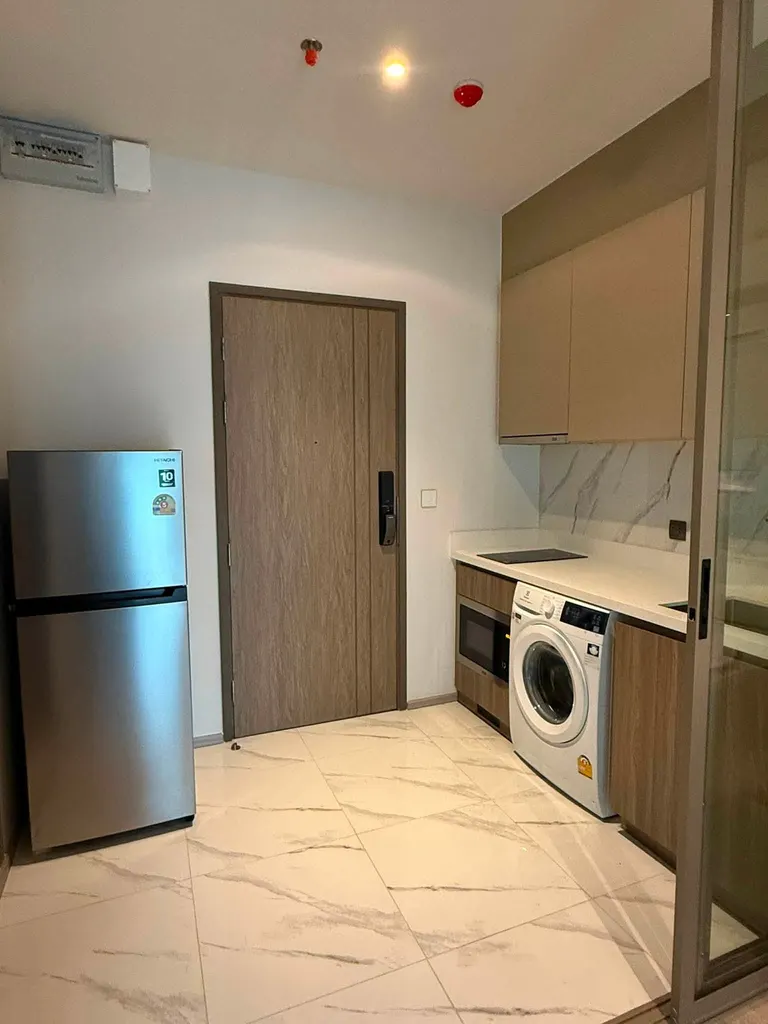 Photo 8 of listing DA-3001752: 1-bedroom condo (35 sq.m.) at Rhythm Ekkamai Estate
