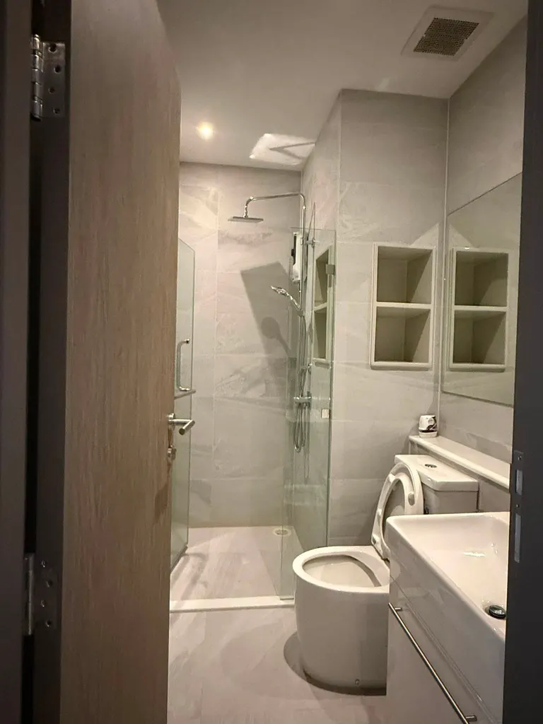 Photo 9 of listing DA-3001752: 1-bedroom condo (35 sq.m.) at Rhythm Ekkamai Estate
