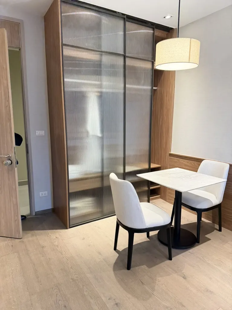 Photo 3 of listing DA-3002429: 1-bedroom condo (29 sq.m.) at Park Origin Phrom Phong