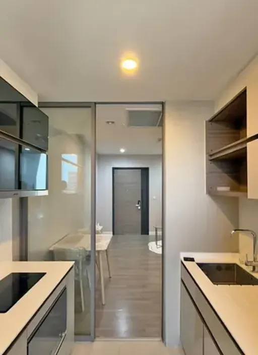 Cover photo of listing DA-3006351: 2-bedroom condo (78 sq.m.) at The Room Sathorn
