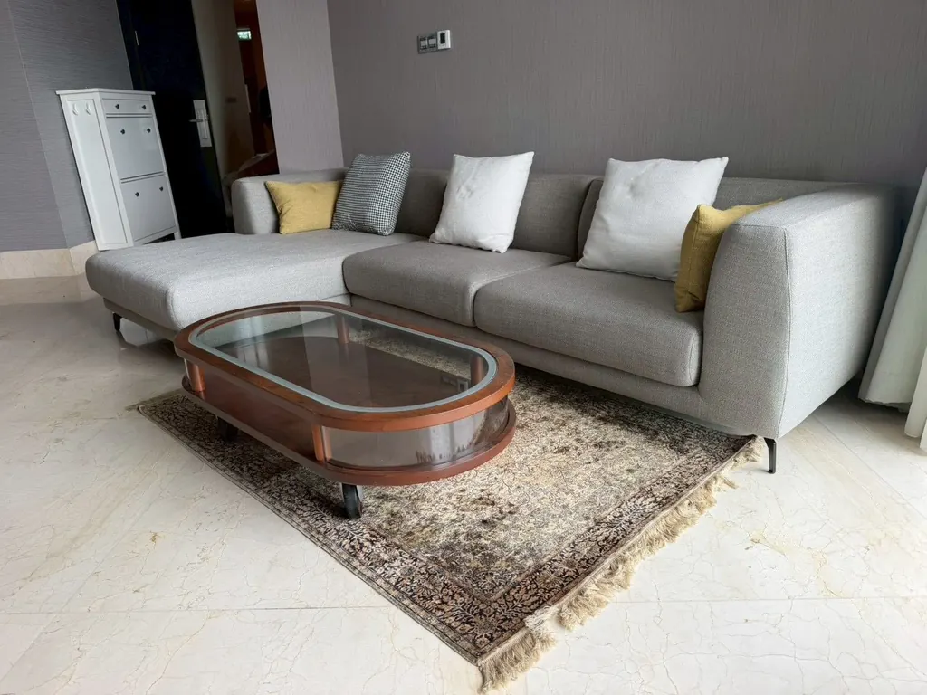 Photo 3 of listing DA-3013964: 2-bedroom condo (97.5 sq.m.) at The Infinity Condominium