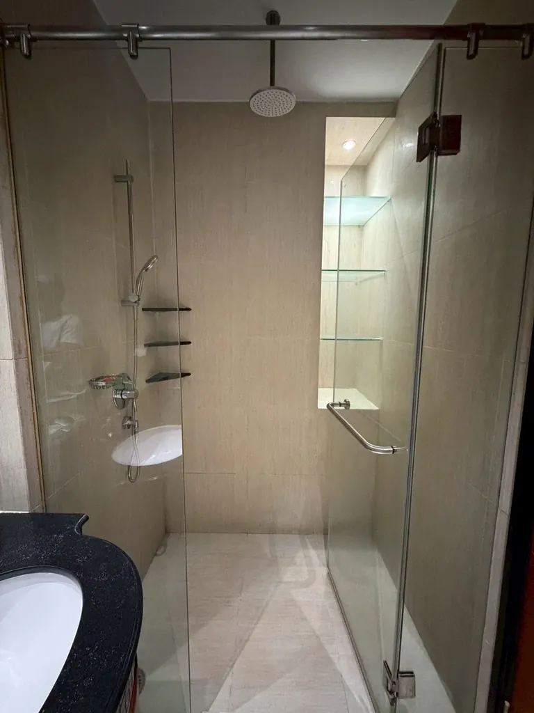 Photo 8 of listing DA-3013964: 2-bedroom condo (97.5 sq.m.) at The Infinity Condominium