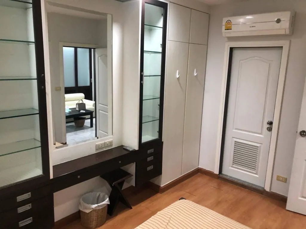 Chambre (vue 4) de l'appartement 2 chambre(s) (54 m²) à Sathorn House Condominium
