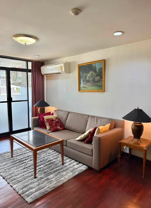 Photo 1 of listing DA-3043687: 2-bedroom condo (70 sq.m.) at Baan Chan Condominium