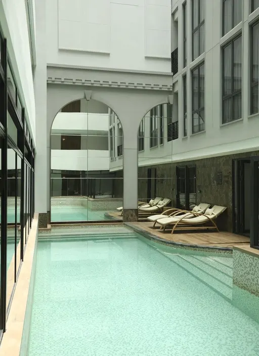 Photo 1 of listing DA-3051913: 1-bedroom condo (33.2 sq.m.) at Runesu Thonglor 5
