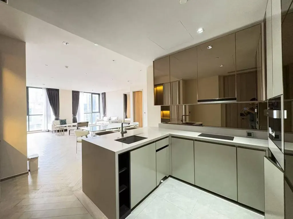 Photo 5 of listing DA-3066178: 2-bedroom condo (114 sq.m.) at The Reserve Sathorn