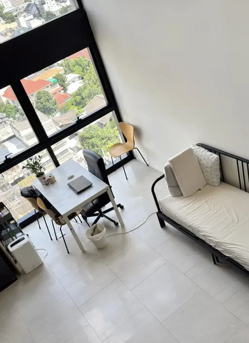 Photo 1 of listing DA-3069539: 1-bedroom condo (52.37 sq.m.) at The Lofts Silom