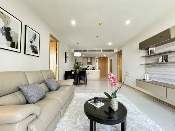Photo 1 of listing DA-3075091: 2-bedroom condo (110 sq.m.) at The Empire Place