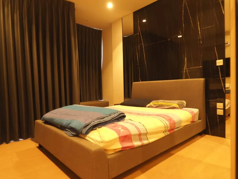 Bedroom (view 3) of the 1-bedroom condo (30 sq.m.) at Maru Ekkamai 2