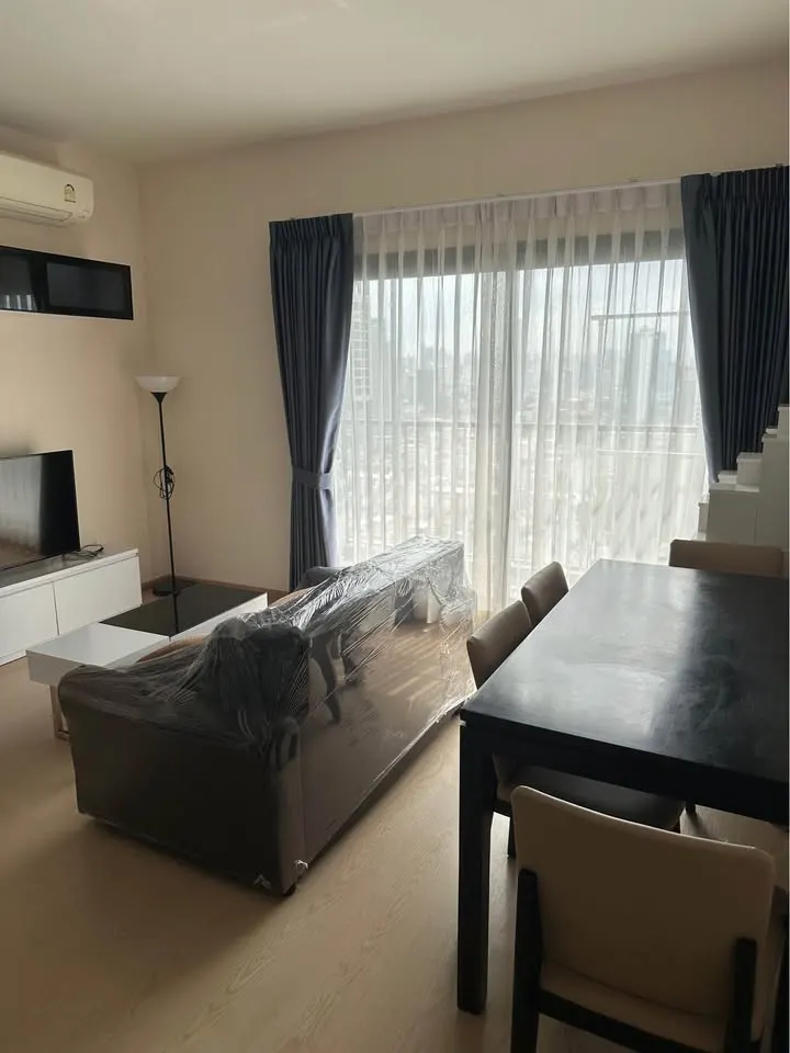 Photo 2 of listing DA-3155757: 2-bedroom condo (56 sq.m.) at The Tree Sukhumvit 71-Ekamai
