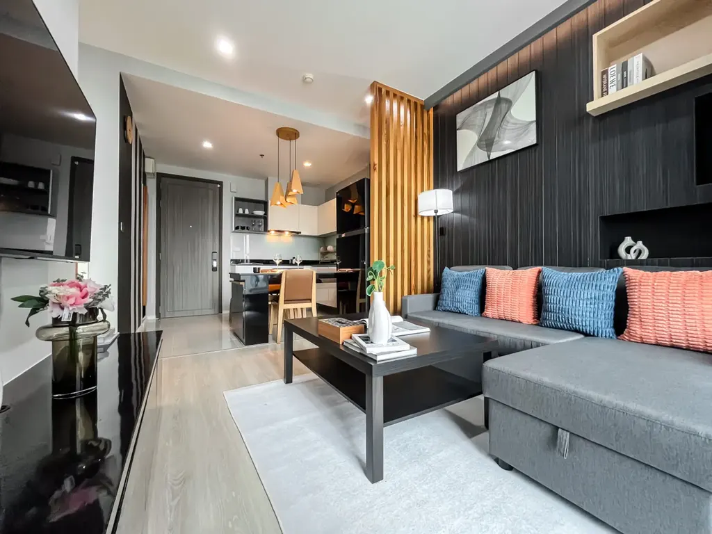 Photo 3 of listing DA-3161851: 2-bedroom condo (67 sq.m.) at Quinn Condo Ratchada 17