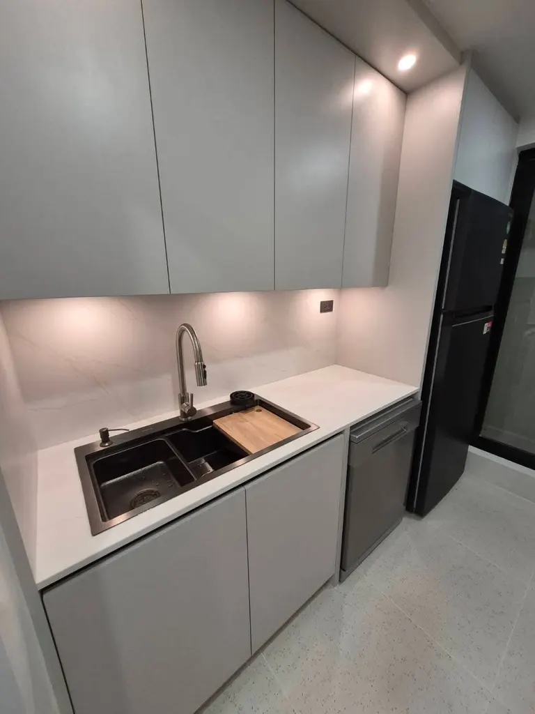 Photo 6 of listing DA-3171150: 2-bedroom condo (96 sq.m.) at Baan Piya Sathorn