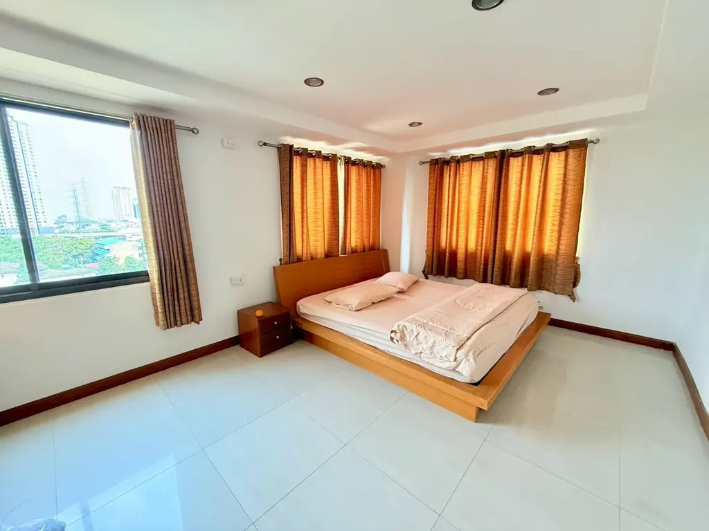Photo 4 of listing DA-3191278: 1-bedroom condo (60 sq.m.) at Vivid Tower Condominium