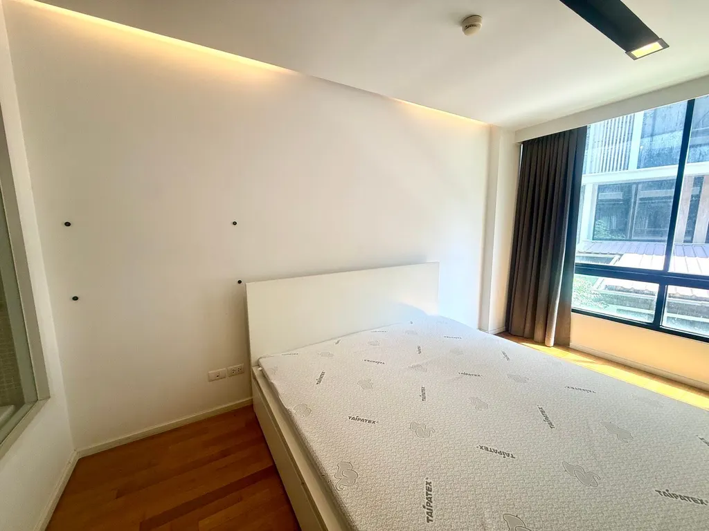 Photo 3 of listing DA-3198751: 1-bedroom condo (43 sq.m.) at The Nest Ploenchit