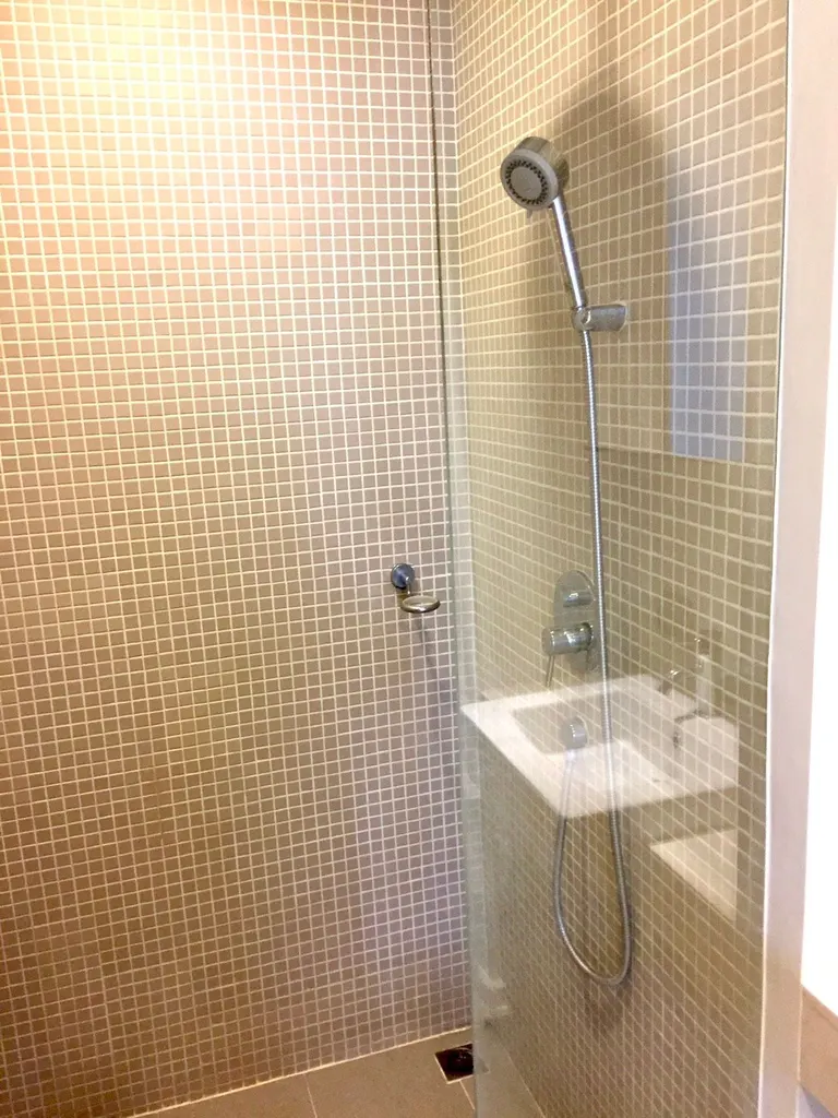 Photo 8 of listing DA-3198751: 1-bedroom condo (43 sq.m.) at The Nest Ploenchit