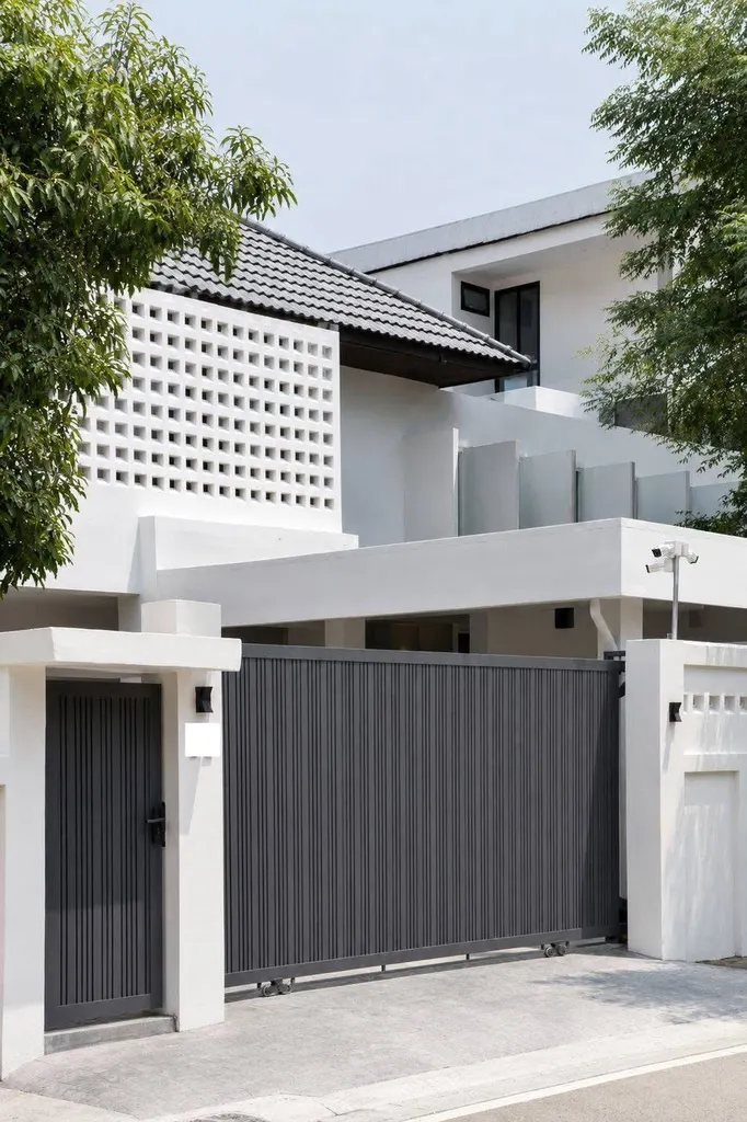 Photo 1 of listing DA-3205384: 3-bedroom house (300 sq.m.)