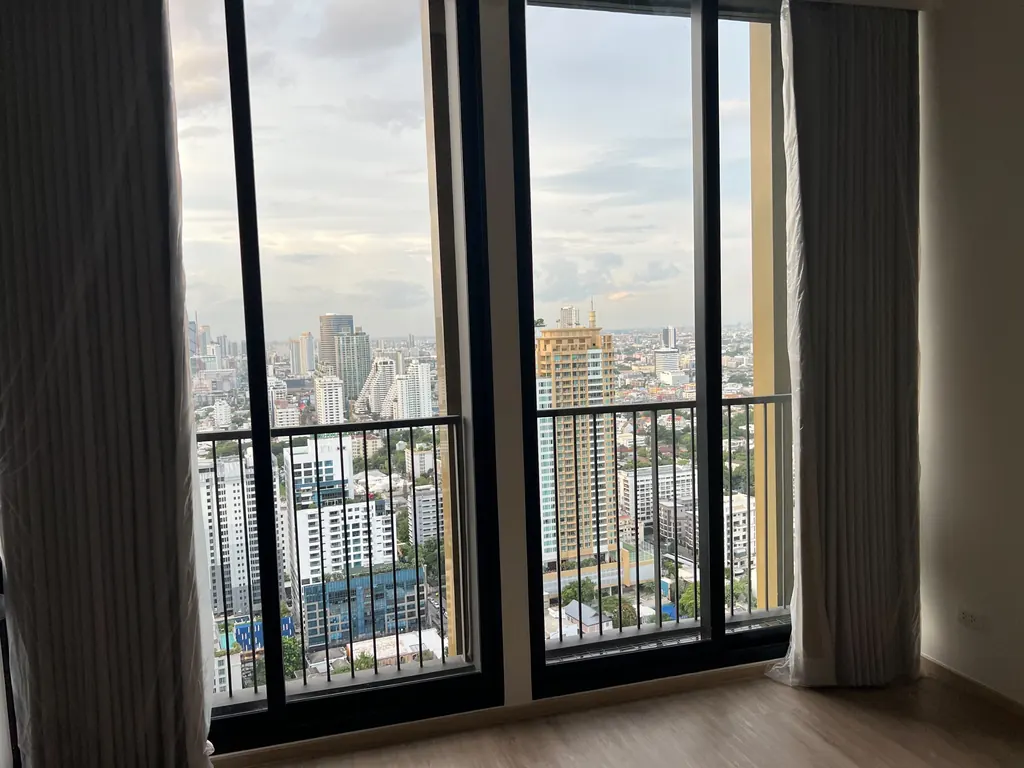 Photo 7 of listing DA-3206308: 2-bedroom condo (106 sq.m.) at Noble State 39