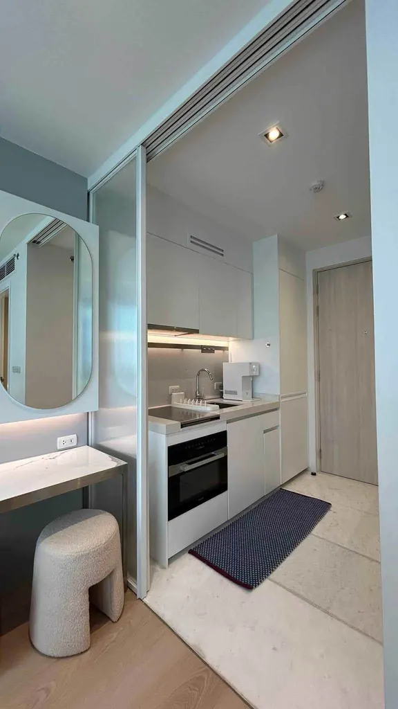 Küche (Ansicht 2) der 1-Zimmer-Wohnung (28.5 m²) im SCOPE Promsri