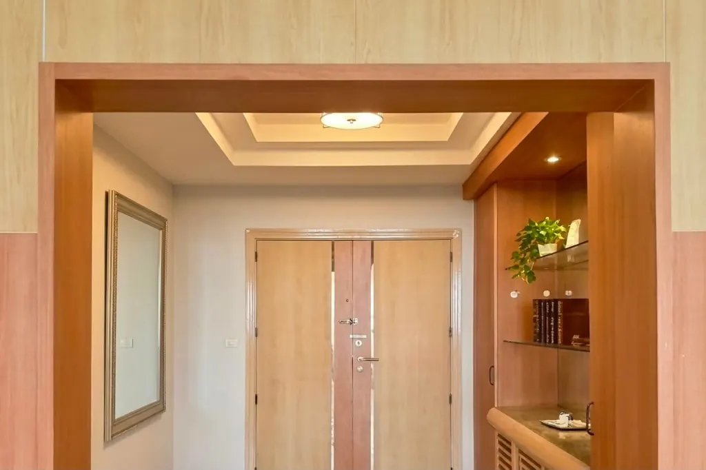Photo 6 of listing DA-3213423: 3-bedroom condo (270 sq.m.) at President Park Condominium